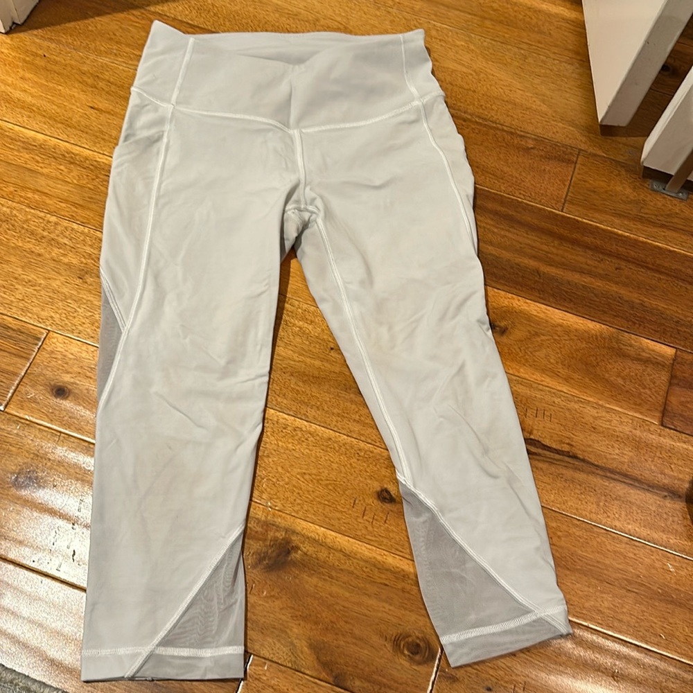 Lululemon Mesh Cropped Leggings with Pockets